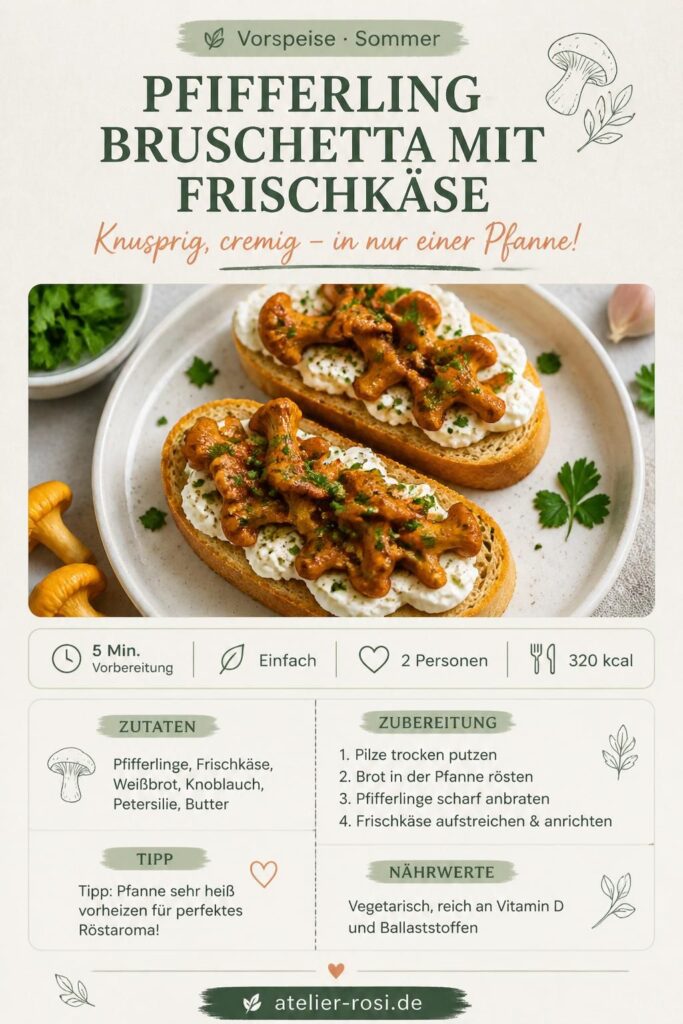 Pfifferling-Bruschetta mit Frischkäse auf einem Holzbrett, goldbraun geröstet, mit frischer Petersilie